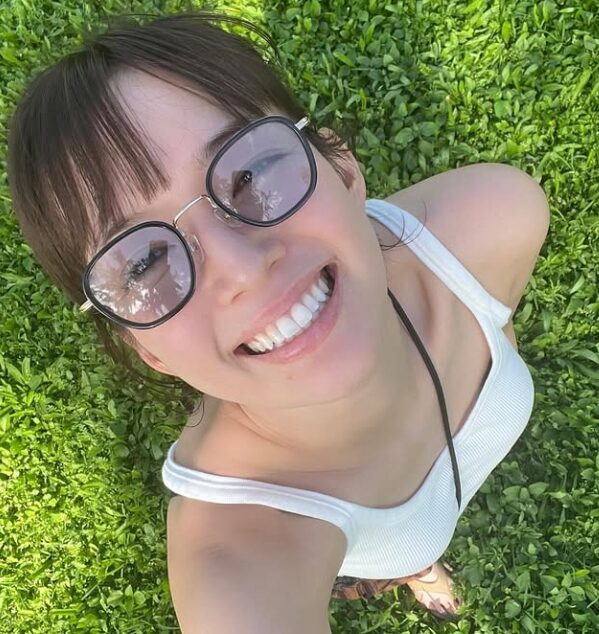 佐藤栞里